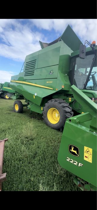 Комбайн Джон Дир W430