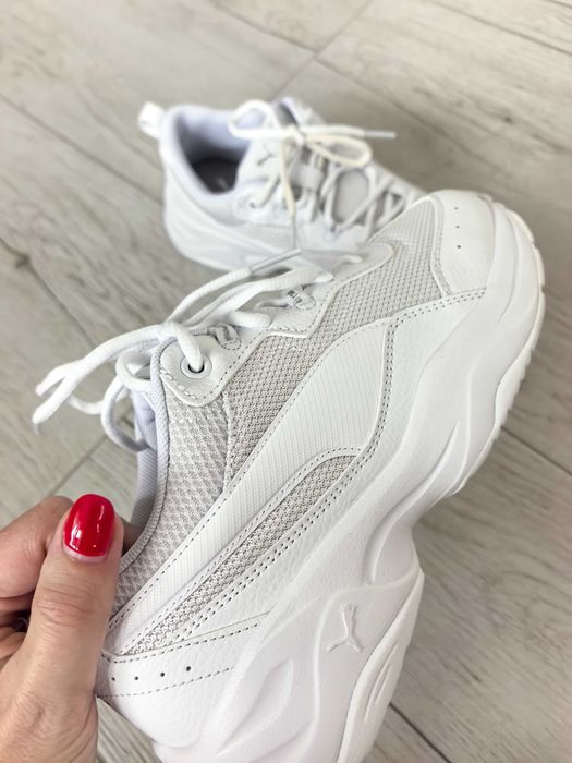 Дамски Маратонки Puma бели
