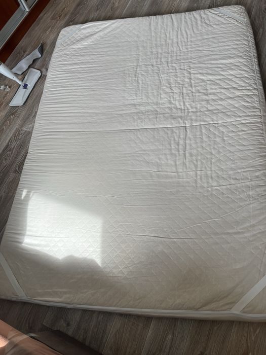 Кровать с ортопедическим матрасом