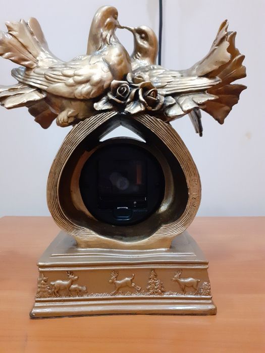 Сувенирные  часы
