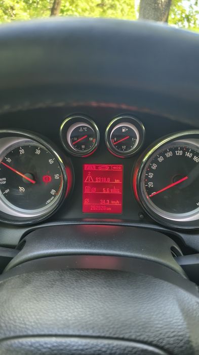 Opel Astra j sport tourer