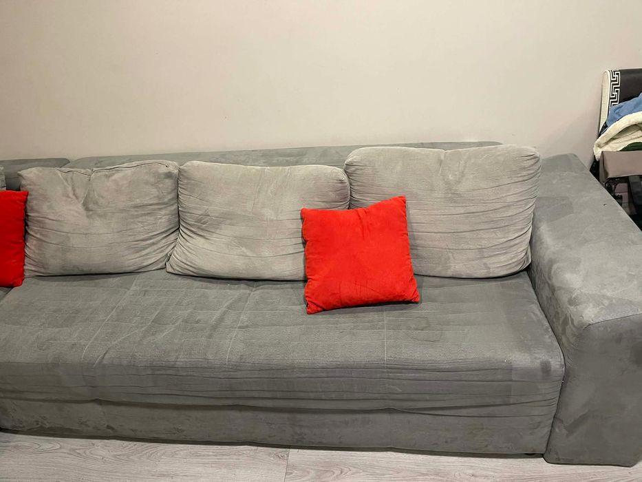 Разтегателен диван