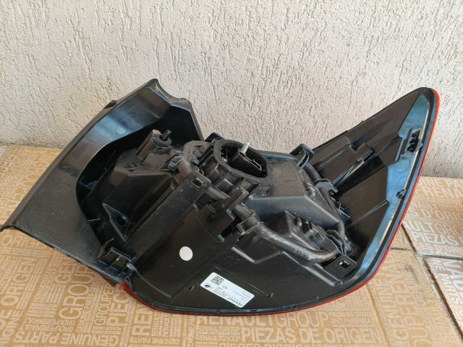 Lampa stop stanga dreapta Dacia Sandero 3 facelift 2022 2023 2024 2025