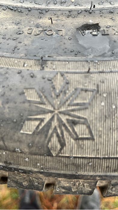 Зимняя резина (комплект )