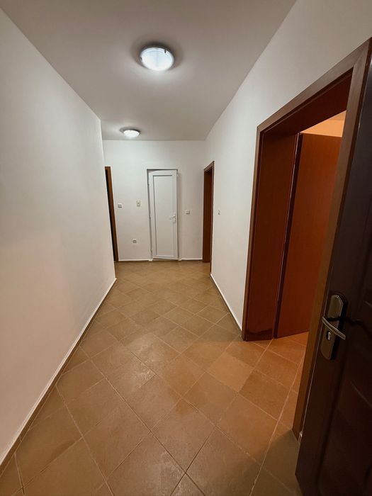 Продава се Тристаен апартамент в к.к. Слънчев бряг - 102 кв.м за 1069 €/кв.м - Снимка #1