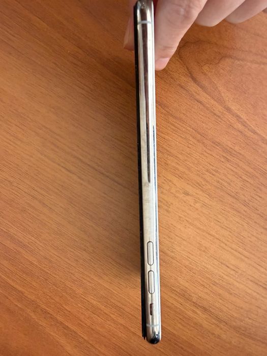 Продаю Айфон XS MAX 64ГБ