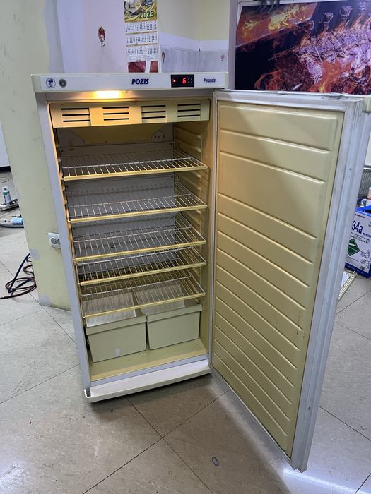 Холодильник для аптеки