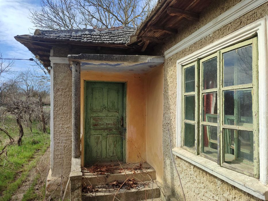 Продава се Къща в с. Изворово, Област Добрич - 70 кв.м за 132 €/кв.м - Снимка #11