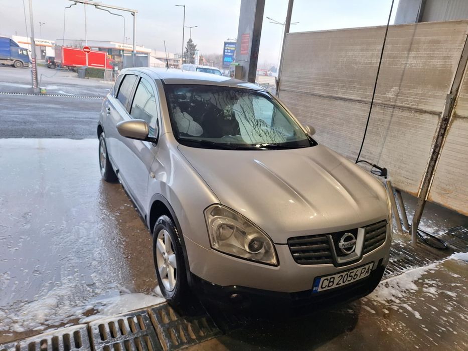 Nissan  Qashqai 1.6 газ\бензин