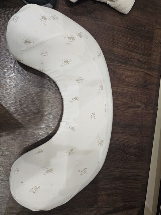 Продается подушка для кормления