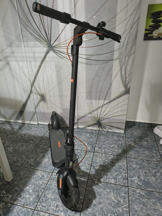 Trotineta ninebot F2 Plus - neutilizata