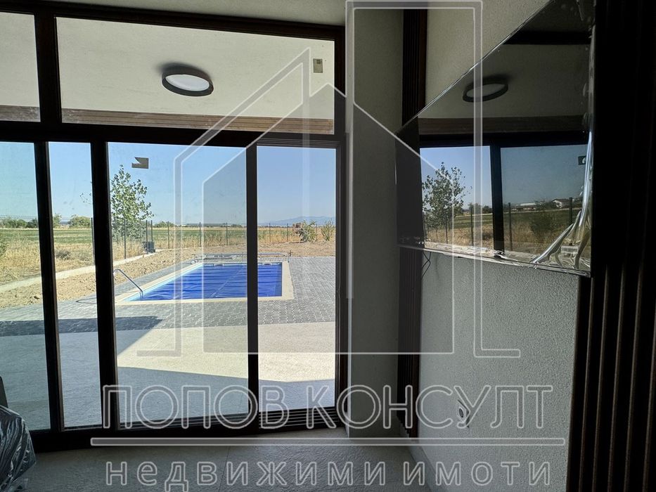 Продава се Къща в с. Радиново, Област Пловдив - 222 кв.м за 2928 €/кв.м - Снимка #10