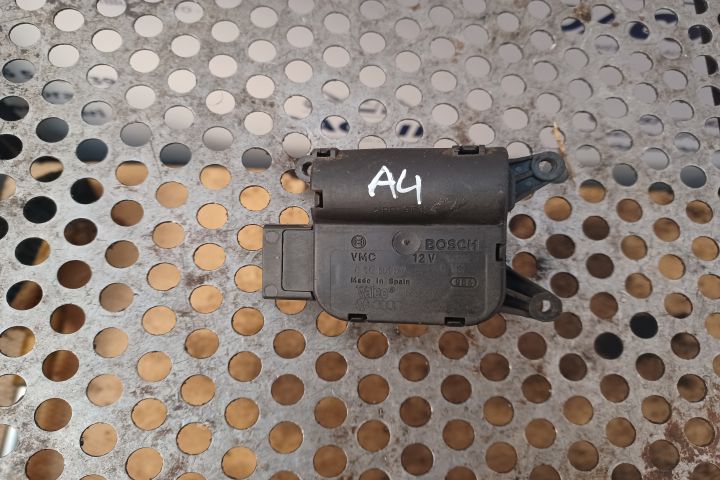 MOTORAS CLIMA 0132801307 Audi A4  seria