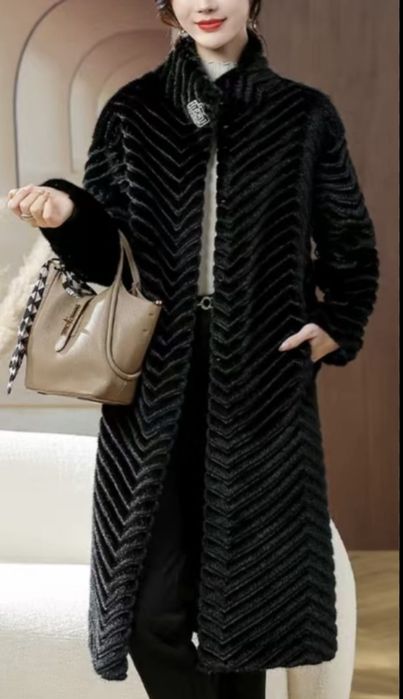 Шуба ЭКО СРОЧНО 30 000