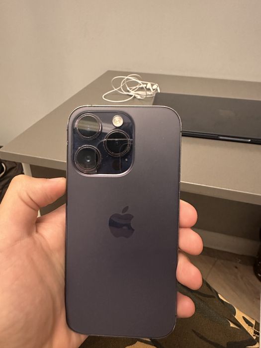 Iphone 14 pro 78% акб