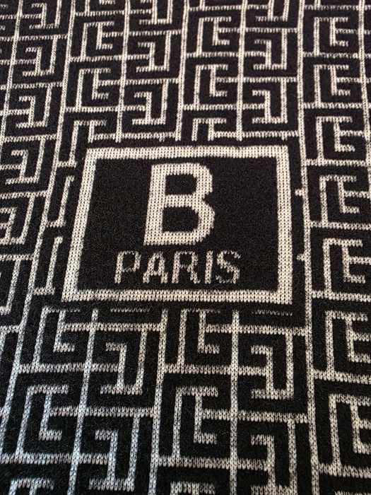 Трикотажна  рокля на Balmain