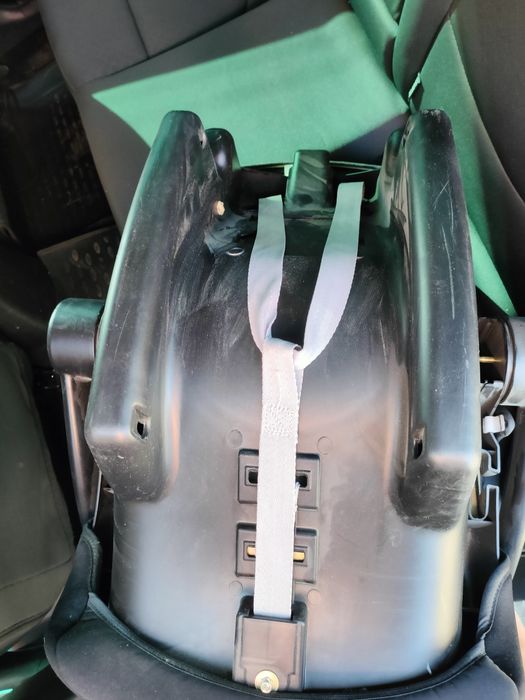 Продам коляску 3в1