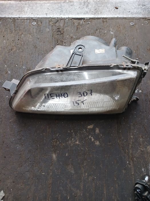 Фара Пежо 307 в оригинале