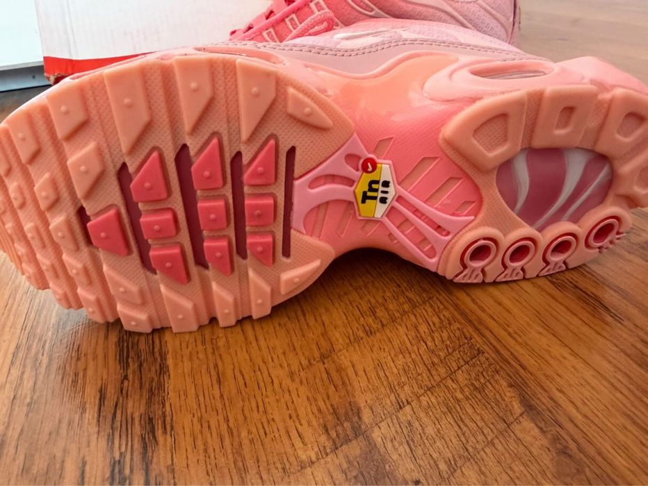 nike airmax tn roz 38 potrivit 37