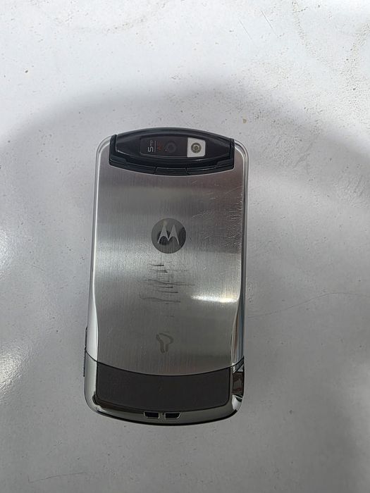 Motorola V13 cdma