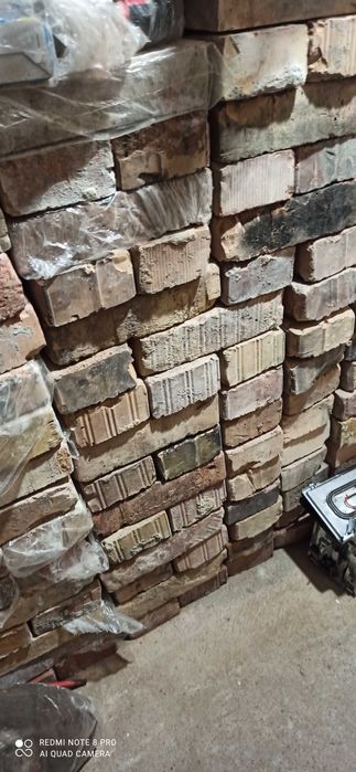 Тухли единични и четворки