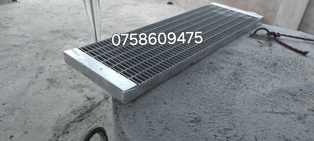 Trepte zincate 80x23