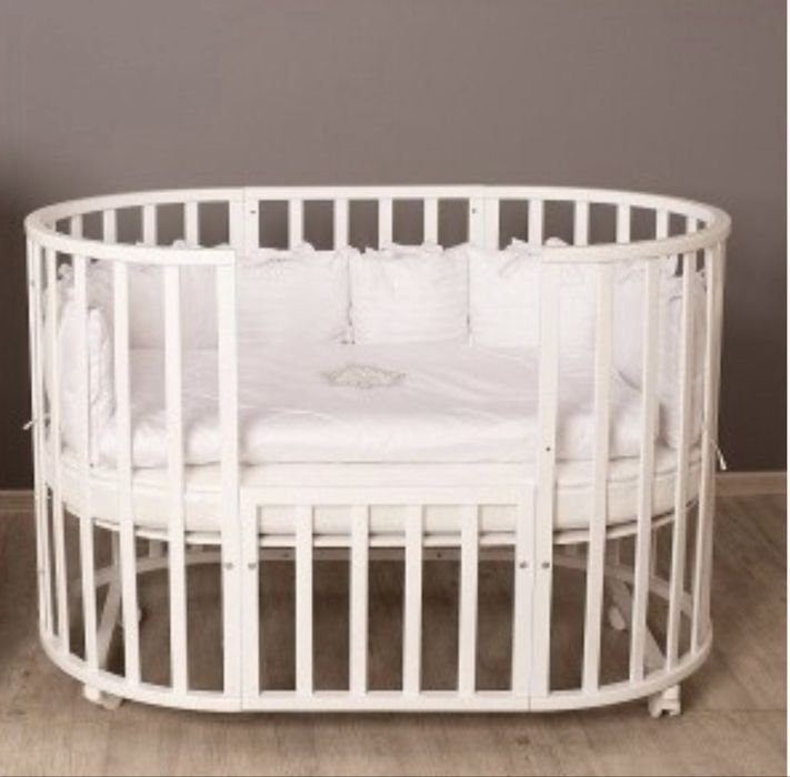 Кровать трансформер с маятником