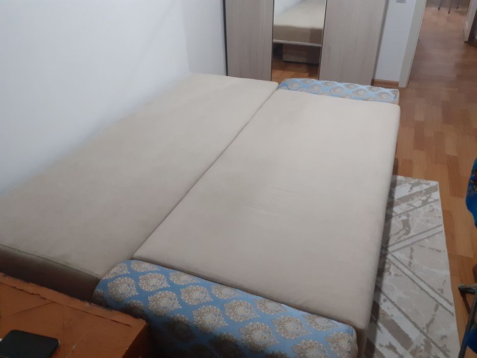 Продается раскладной диван