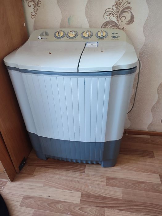 Продам стиральную машину