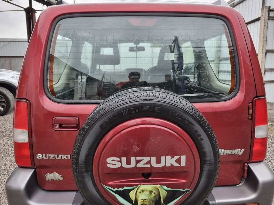 Haion Cu Luneta Suzuki Jimny 1998 - 2005 SUV 2 Usi Shining Red Metallic ZY8 (1589) Garantie