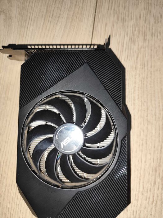Placa video nvidia gtx 1650 4 gb