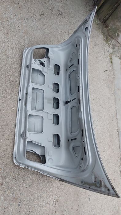 Капак за багажник бмв e46