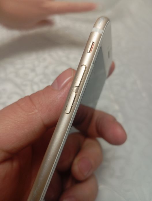 Продам айфон 6 рабочий