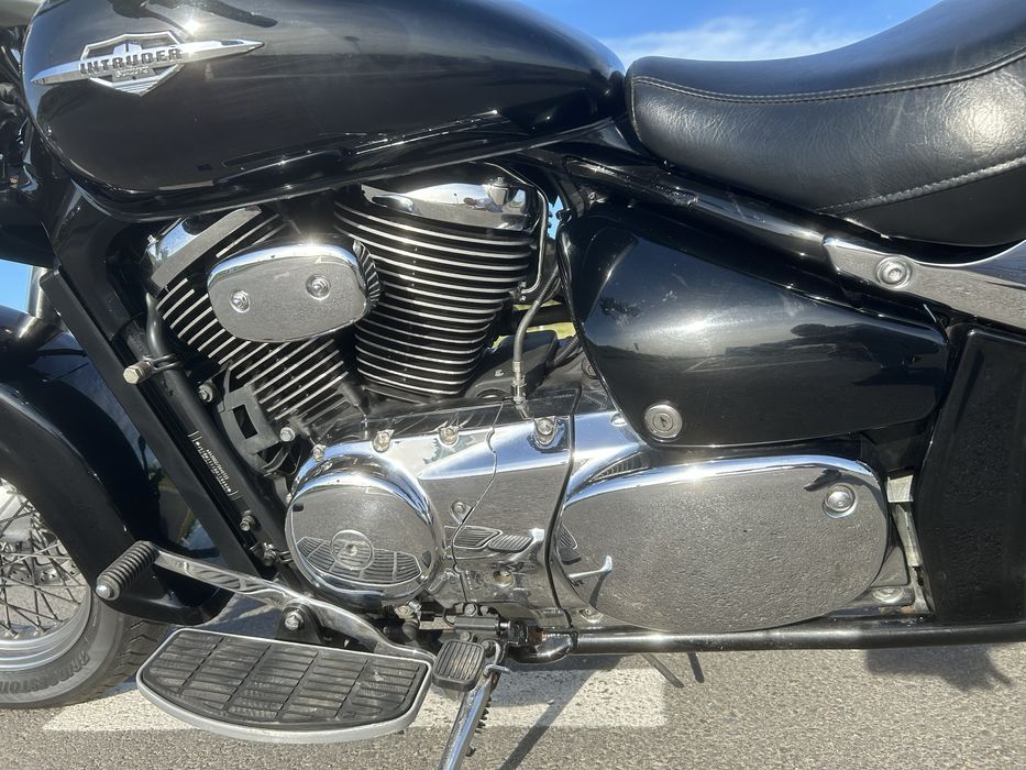 Suzuki Intruder VL800