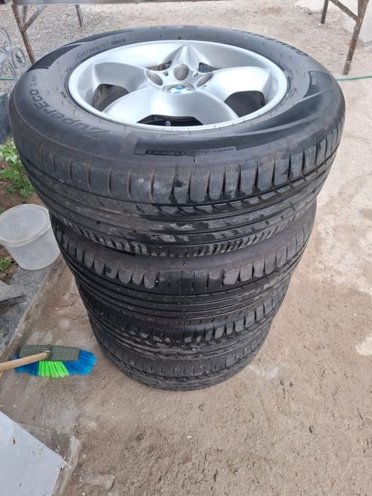 Продам резину и диски комплектом