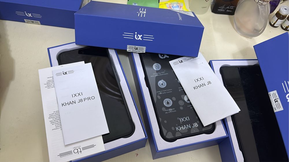 Смартфон J8 Pro, J8, J3 tank