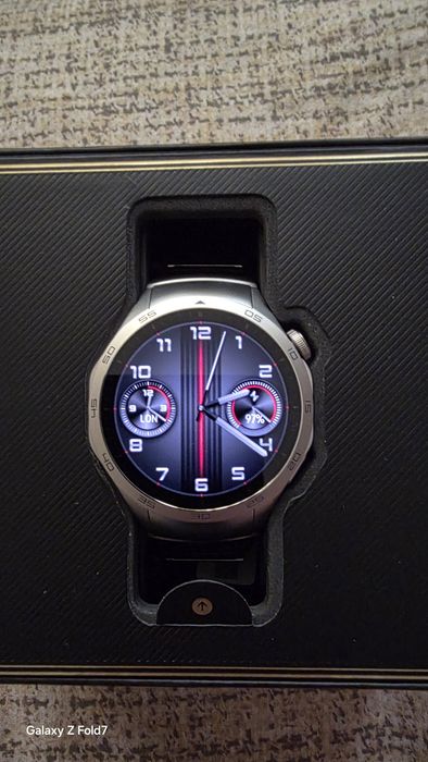 Продавам Huawei Watch GT4