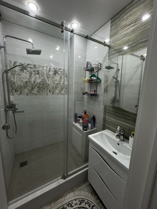 Продам 3 комн в центре