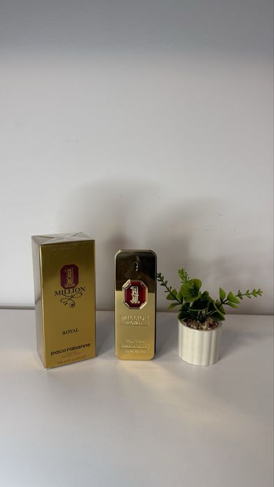 1 million royal Paco Rabanne
