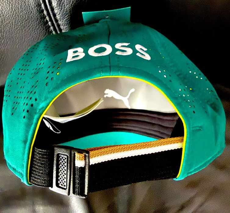 Sapca BOSS Aston Martin