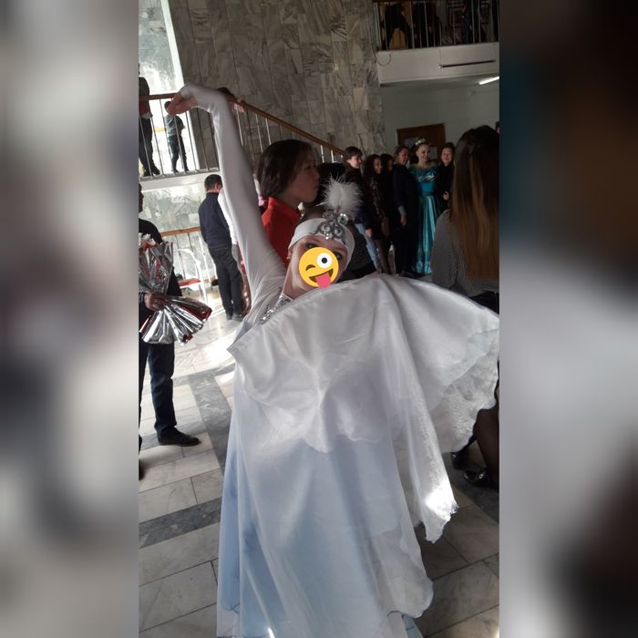 Продам костюм танцевальный