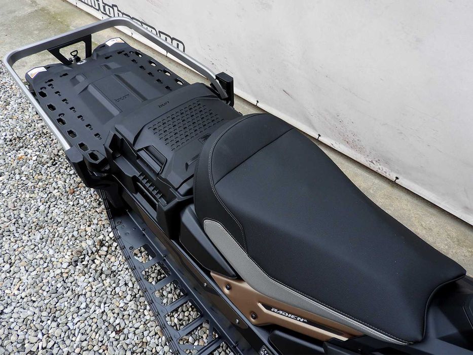 Snowmobil Lynx Commander 900 LTD ACE Turbo Touchscreen 154 LETD 2026