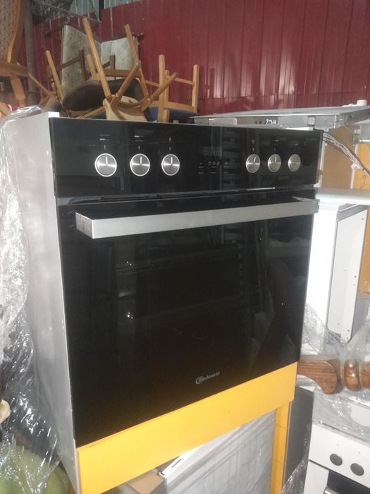 De Vânzare Plita și cuptor electric și mobila