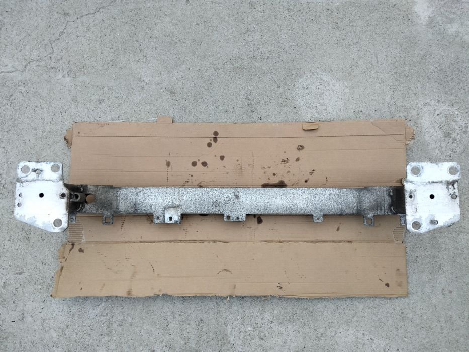Întaritură bară față Renault Megane 3  1, 5 dci