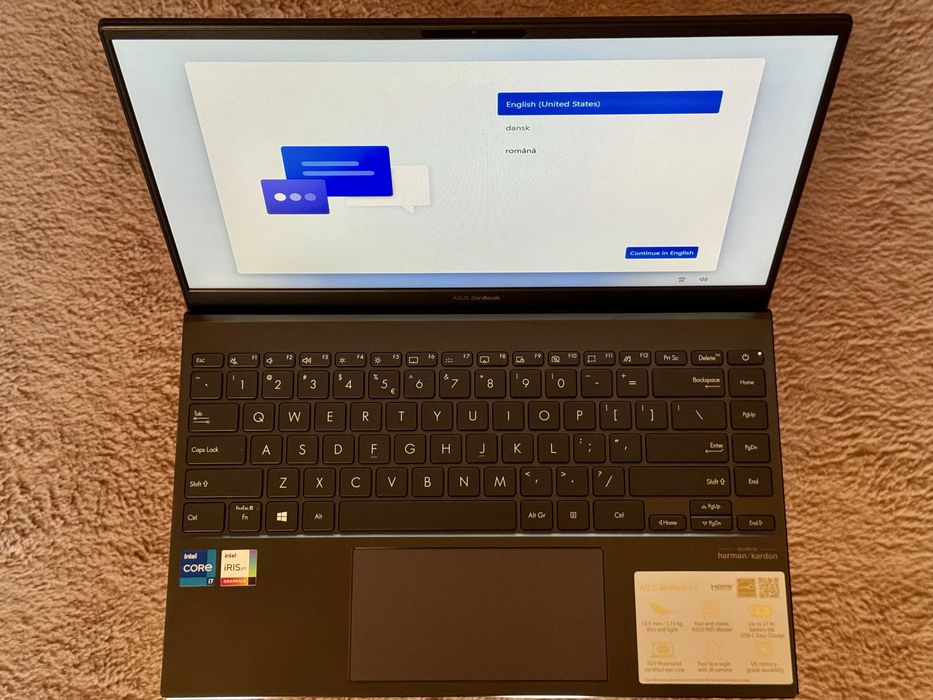 laptop Asus ZenBook 14 inch, cu procesor i7 11th Gen, 16GB RAM, 512GB M.2 NVMe, Win 11 Pro ( UX425EA )