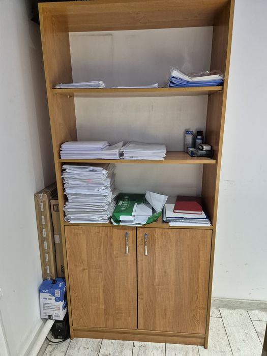 Продам офисную мебель