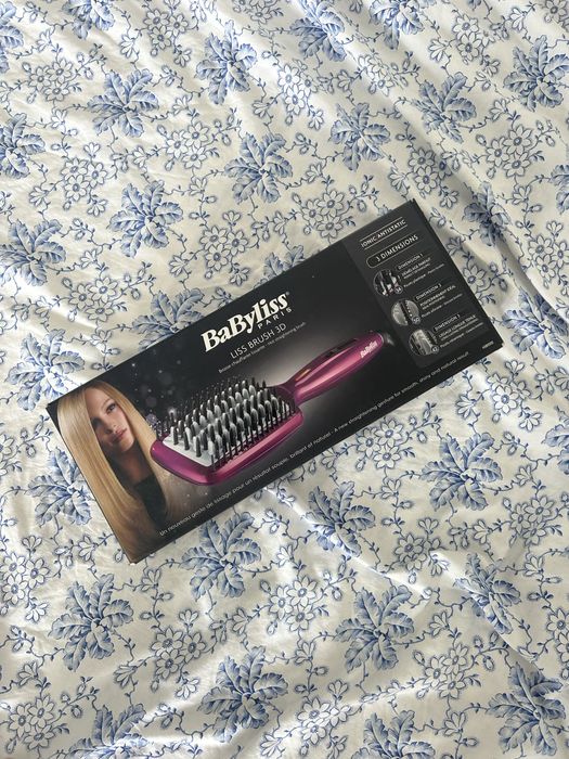 Perie electrica pentru indreptat parul Babyliss