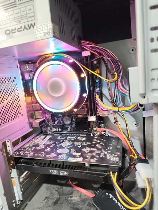 Sotiladi kompyuter игровой ПК