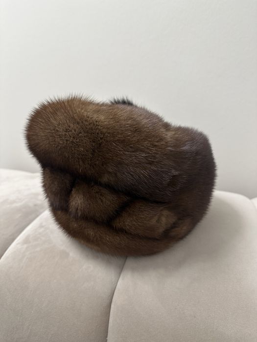 Шапки норковые и каракулевые