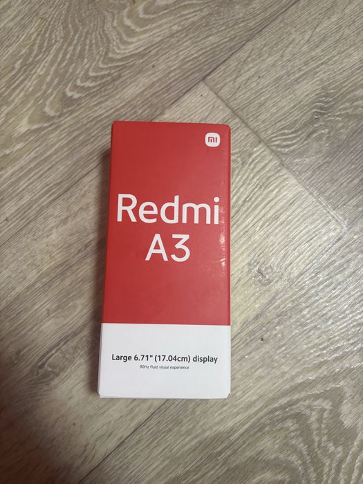 Продавам Xiaomi Redmi A3 64GB – В добро състояние.Черен